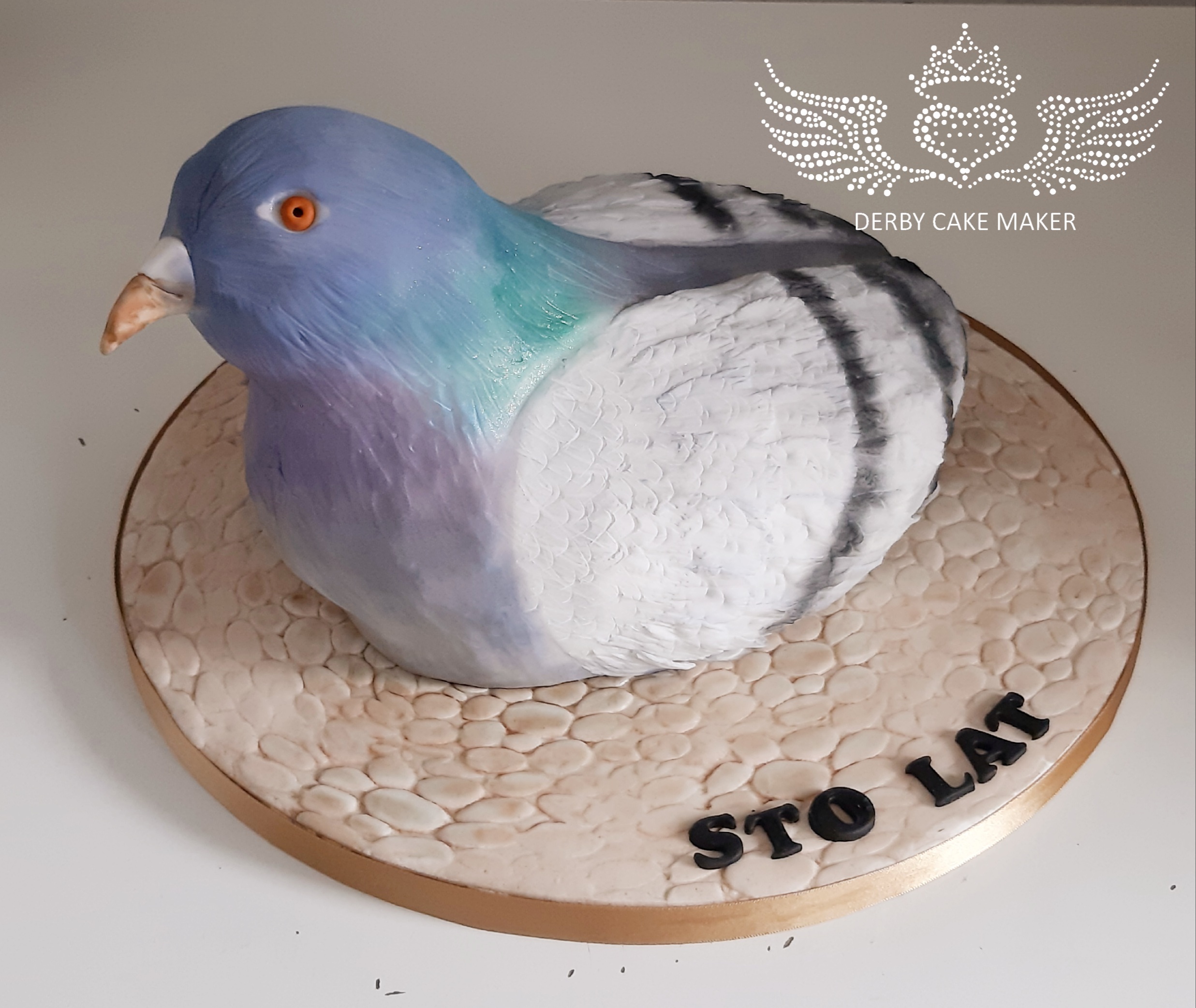 pigeon cake